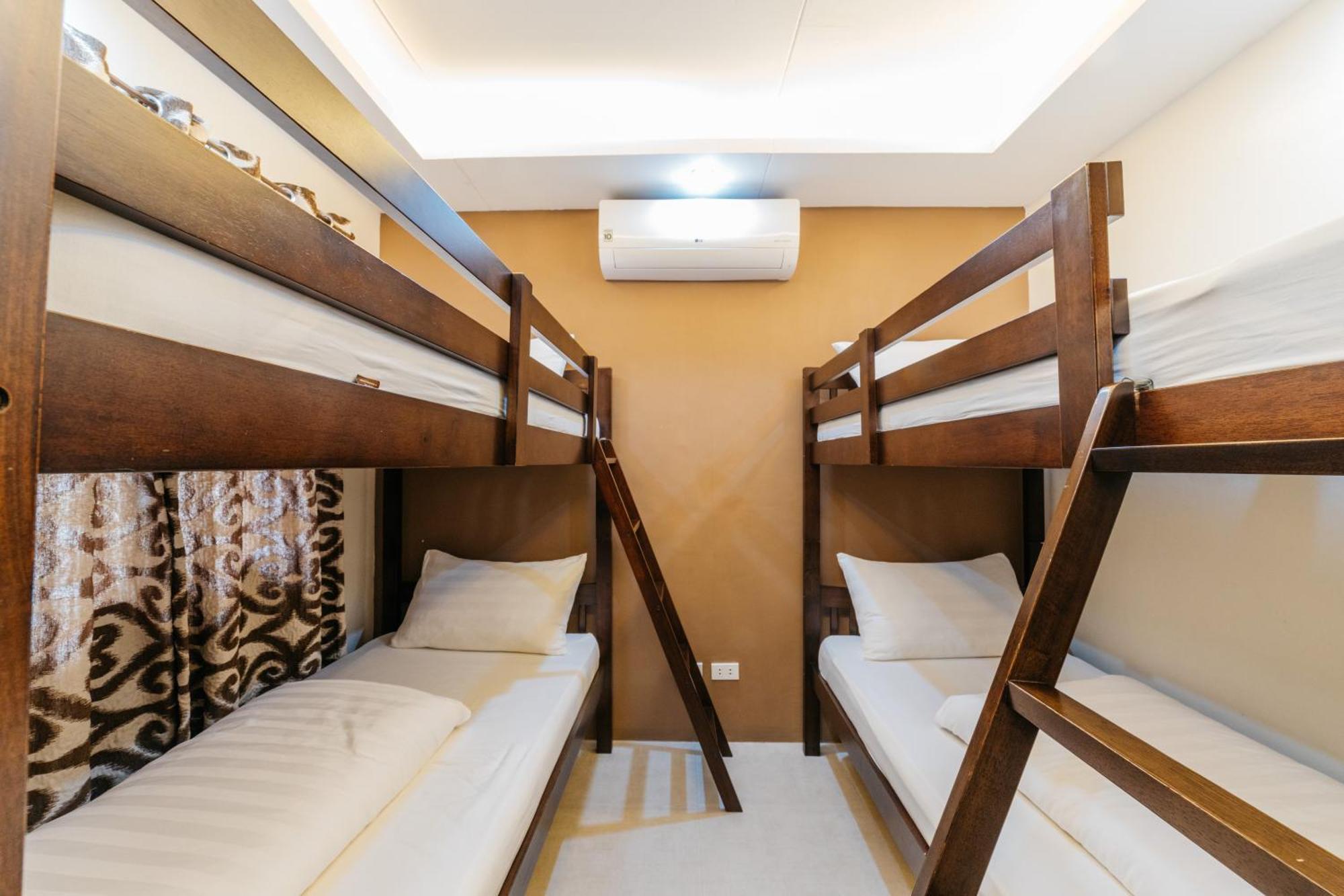 Spacio Caliraya Bed & Breakfast Lumban Bagian luar foto
